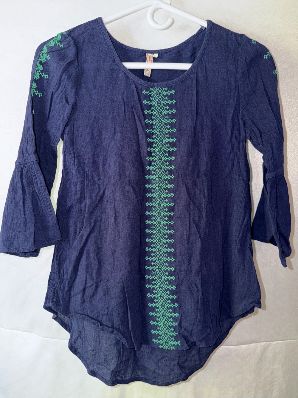 Women’s lot of 4 fall shirts size small